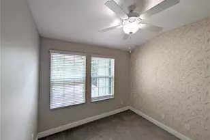 11451 Crowned Sparrow Ln, Tampa, FL 33626 - Photo 12