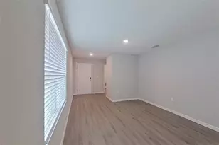 8665 SW 44th Ct, Ocala, FL 34476 - Photo 10