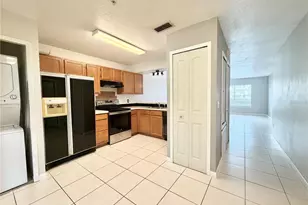 144 Reserve Cir, Oviedo, FL 32765 - Photo 4