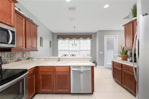 401 Split Oak Ct, Eustis, FL 32736 - Photo 12