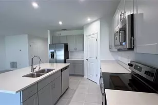 5557 Tranquila Ln, Davenport, FL 33897 - Photo 12