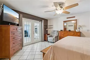 380 E Lake St, Umatilla, FL 32784 - Photo 16