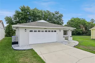 10792 Lazy Lake Dr, Orlando, FL 32821 - Photo 2