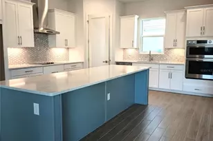 134 New Leatherwood Dr, Palm Coast, FL 32137 - Photo 2