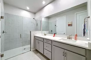 3775 Maxwell Park Dr, Sun City Center, FL 33573 - Photo 20