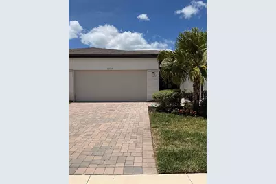 3775 Maxwell Park Drive #3775, Sun City Center, FL 33573 - Photo 2