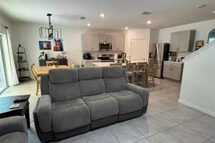 325 Charles Dr, Deland, FL 32724 - Photo 10