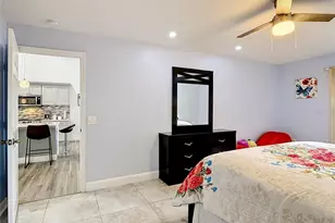 915 Bonneville Ln, Kissimmee, FL 34759 - Photo 24