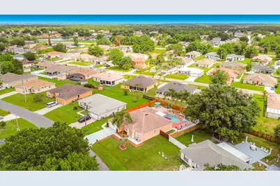 915 Bonneville Lane, Kissimmee, FL 34759 - Photo 56