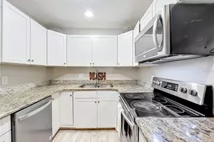 918 Lake Destiny Rd, Altamonte Springs, FL 32714 - Photo 16
