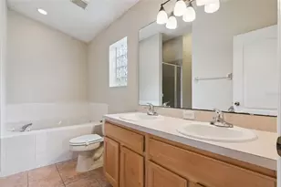 13831 Guildhall Cir, Orlando, FL 32828 - Photo 10