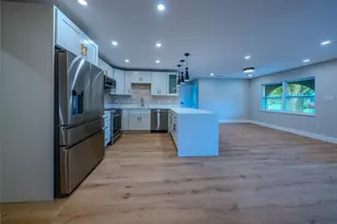 4945 Lescot Ln, Orlando, FL 32811 - Photo 6