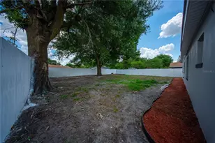 4945 Lescot Ln, Orlando, FL 32811 - Photo 26