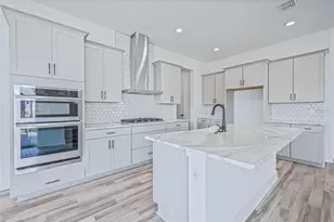 17422 Honeybell Tangelo Ct, Winter Garden, FL 34787 - Photo 2