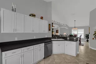 12616 Gettysburg Cir, Orlando, FL 32837 - Photo 10