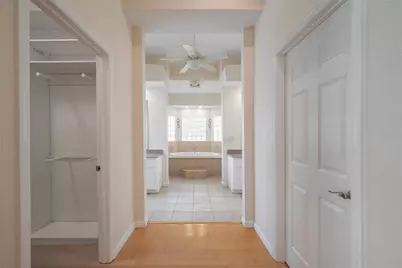 1015 Venetian Avenue, Orlando, FL 32804 - Photo 14