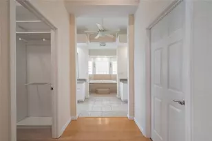 1015 Venetian Ave, Orlando, FL 32804 - Photo 14