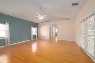 1015 Venetian Ave, Orlando, FL 32804 - Photo 12