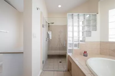 1015 Venetian Avenue, Orlando, FL 32804 - Photo 20