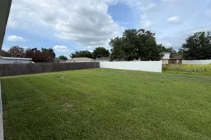 709 Versailles Ln, Kissimmee, FL 34759 - Photo 22