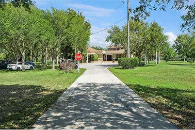 5825 Lake Lizzie Drive, Saint Cloud, FL 34771 - Photo 4