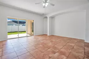432 York Dale Dr, Ruskin, FL 33570 - Photo 10