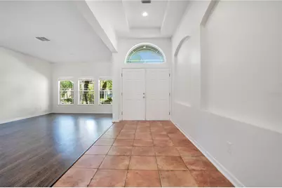 432 York Dale Drive, Ruskin, FL 33570 - Photo 2