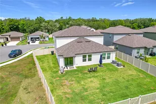 1633 Red Loop, Lakeland, FL 33801 - Photo 48