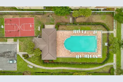 12012 Citrus Leaf Drive, Gibsonton, FL 33534 - Photo 30