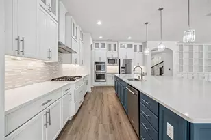 10819 Savona Way, Orlando, FL 32827 - Photo 14