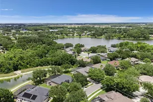 638 English Lake Dr, Winter Garden, FL 34787 - Photo 4