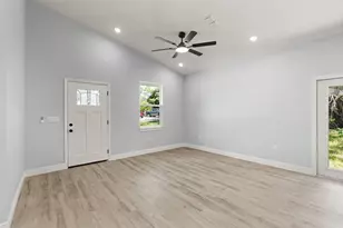 149 Hickory Ave, Orange City, FL 32763 - Photo 4