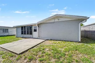 7411 Westcott Dr, Port Richey, FL 34668 - Photo 4