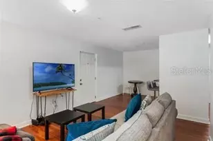 2019 Dixie Belle Dr, Orlando, FL 32812 - Photo 4