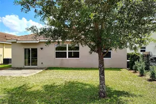 1047 Oak Bluff Dr, Davenport, FL 33837 - Photo 8