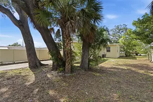 4826 S 8th Ave S, Saint Petersburg, FL 33711 - Photo 22