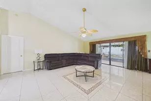 4386 Wyndcliff Cir, Orlando, FL 32817 - Photo 6
