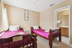1162 Solana Cir, Davenport, FL 33897 - Photo 16