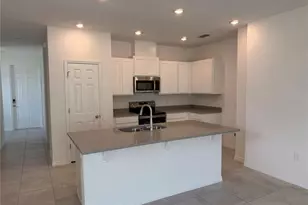 702 Ginger Dr, Haines City, FL 33844 - Photo 2