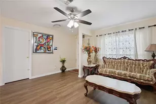 1405 Coronet Dr, Deltona, FL 32725 - Photo 6