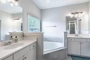 226 Ashford Lakes Cir, Ormond Beach, FL 32174 - Photo 22