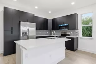 500 Sunset Rd N, Rotonda West, FL 33947 - Photo 2