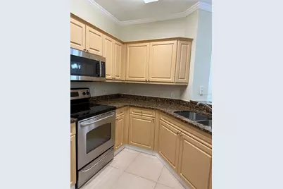 3725 Conroy Road #2127, Orlando, FL 32839 - Photo 10