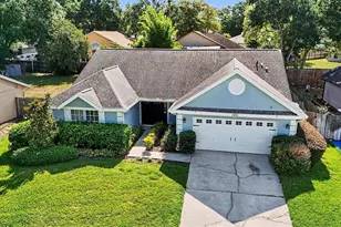 1251 Ravida Woods Dr, Apopka, FL 32703 - Photo 2