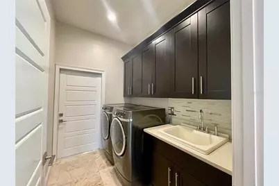 7424 Lake Albert Drive, Windermere, FL 34786 - Photo 12