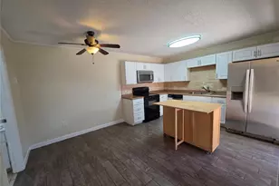 3824 Saxon Dr, New Smyrna Beach, FL 32169 - Photo 4