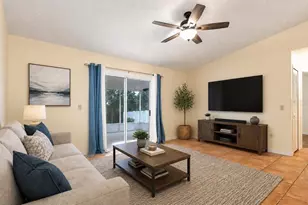 2076 S Parkton Dr, Deltona, FL 32725 - Photo 10