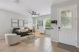 2708 Pepper Ln, Orlando, FL 32812 - Photo 6