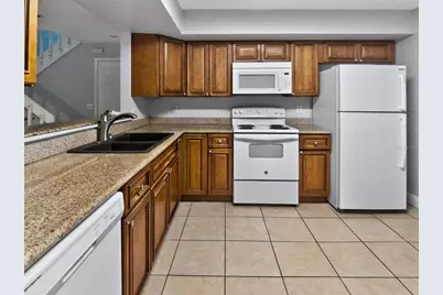 4586 Pheasant Run Drive #B, Orlando, FL 32808 - Photo 6