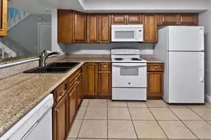 4586 Pheasant Run Dr, Orlando, FL 32808 - Photo 6